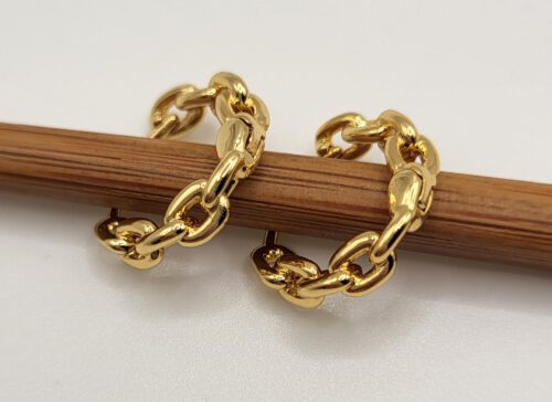 Oorringen "chain"