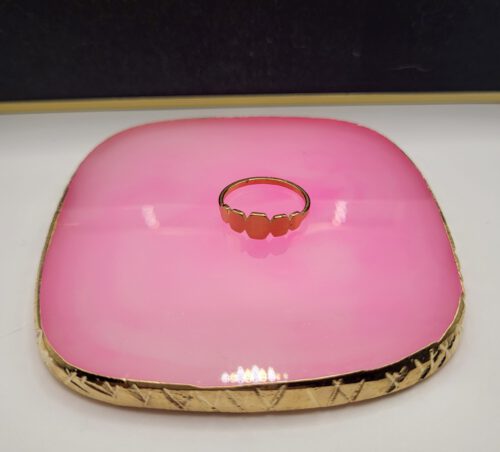 Ring met vierkantjes