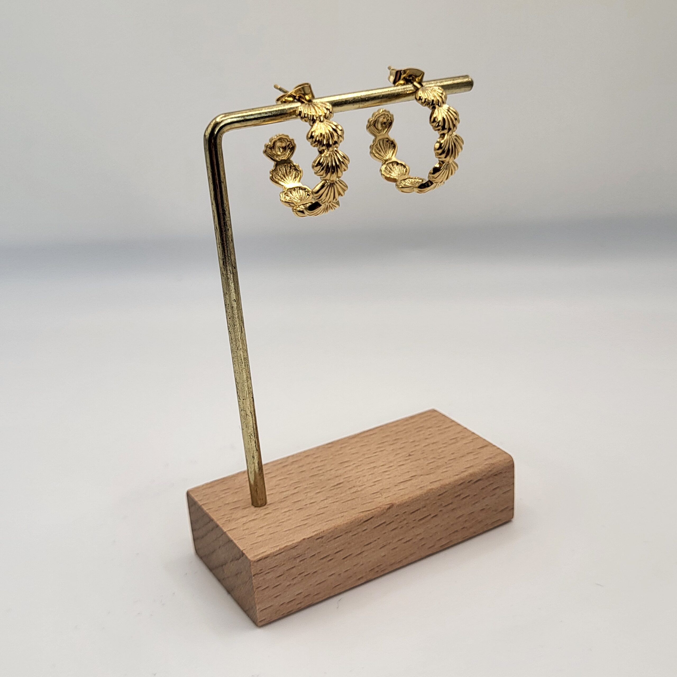 Oorringen met schelpjes